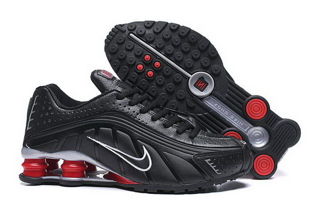 Nike Shox R4 07